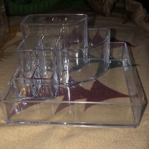 Makeup storages❤️✊🏽 - Picture 5 of 15